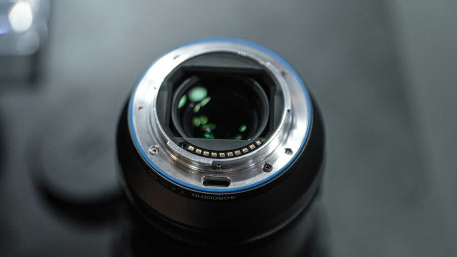 SIRUI Aurora 24mm f/1.4