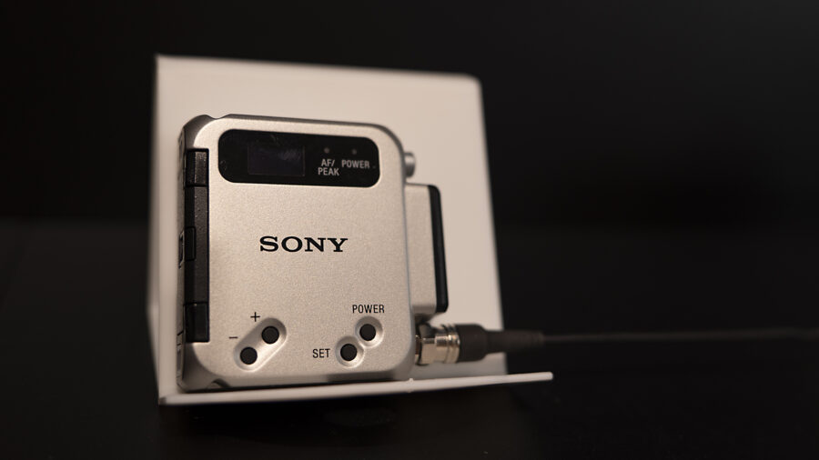 Sony DWT-B40 back