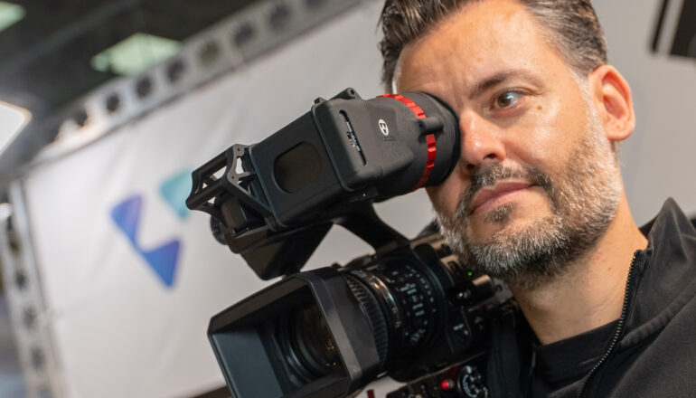 Vocas EL-40 Eyepiece Loupe for the Sony PXW-Z300 Introduced – Magnetic Tool-Free Mount, Flip-Up Design, Swappable Camera Attachments